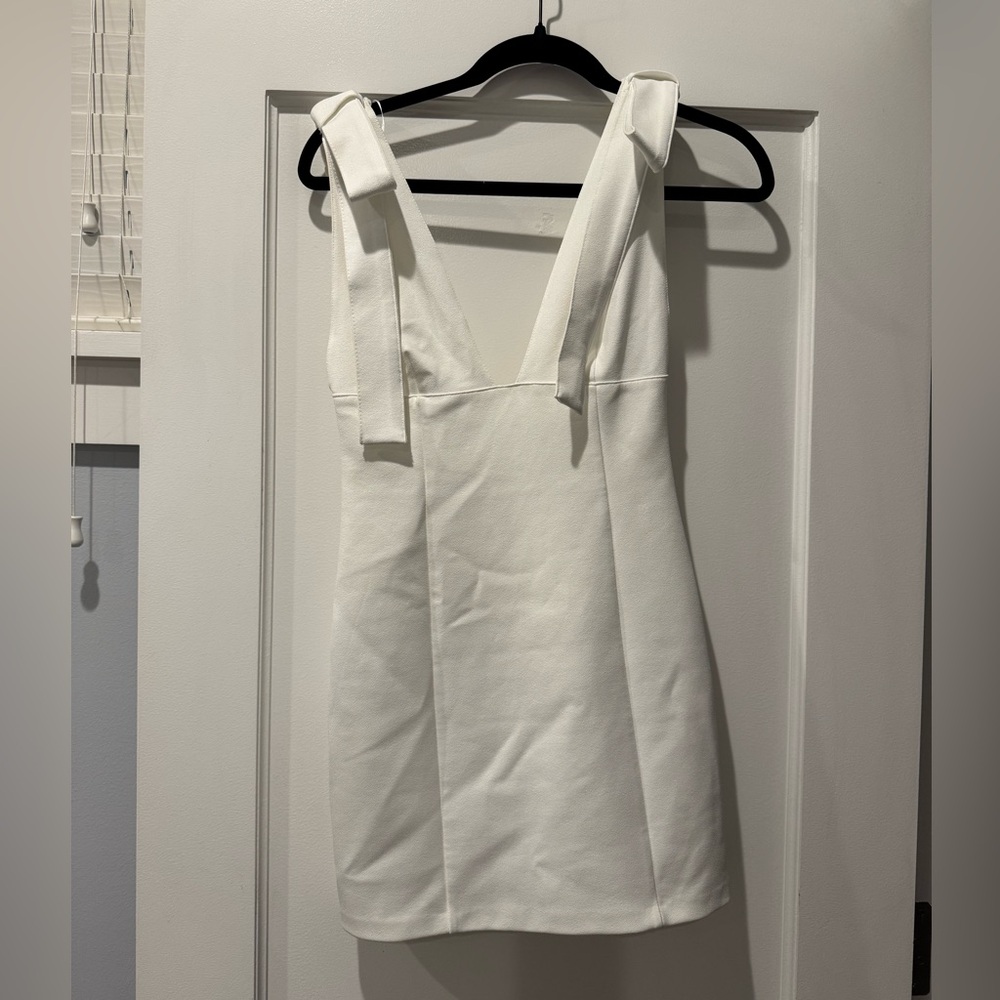 Zara short white dress with bows